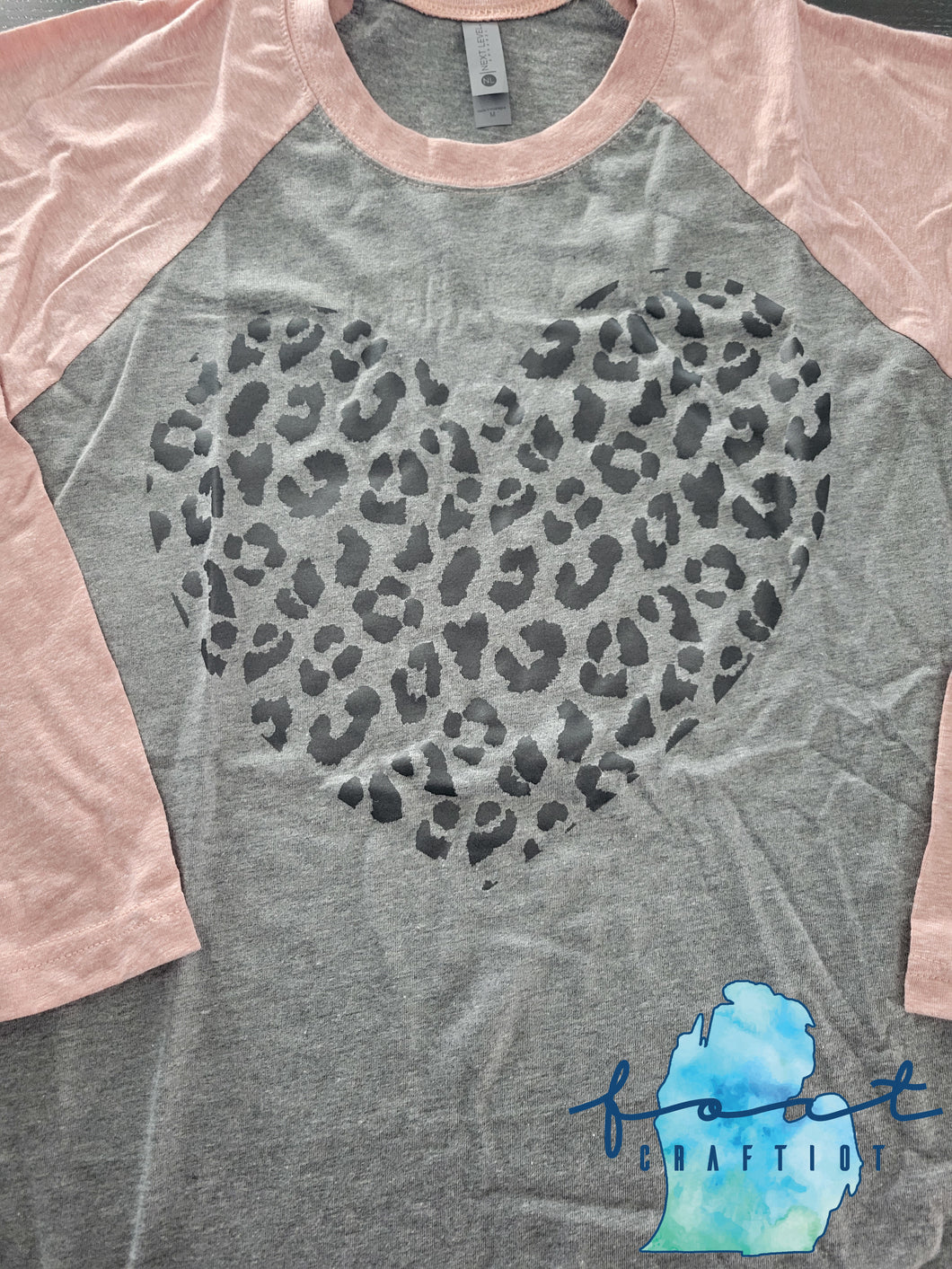 Black Leopard Heart Raglan